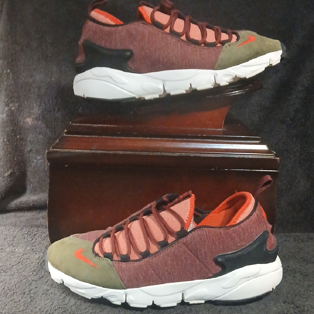 Nike Air Footscape "DARK TEAM RED" Mens Size-10.5 100%AUTHENTIC!